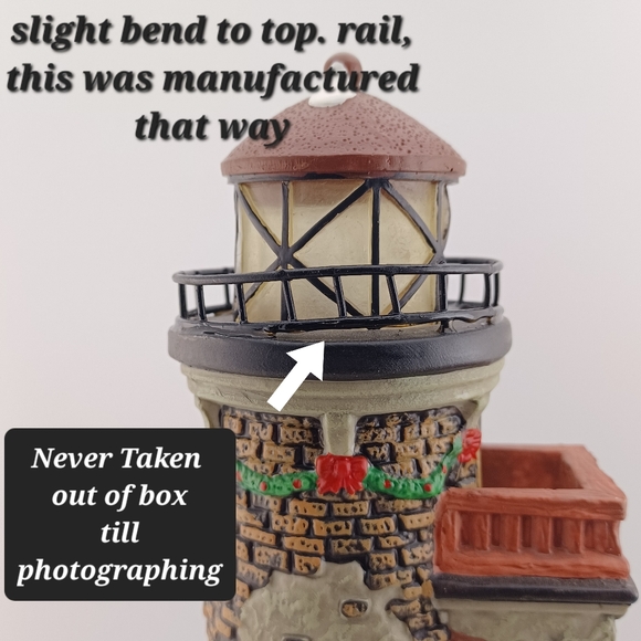 🎅 Vintage Santa's Workbench Stoney Brooke Lighthouse - Picture 3 of 6